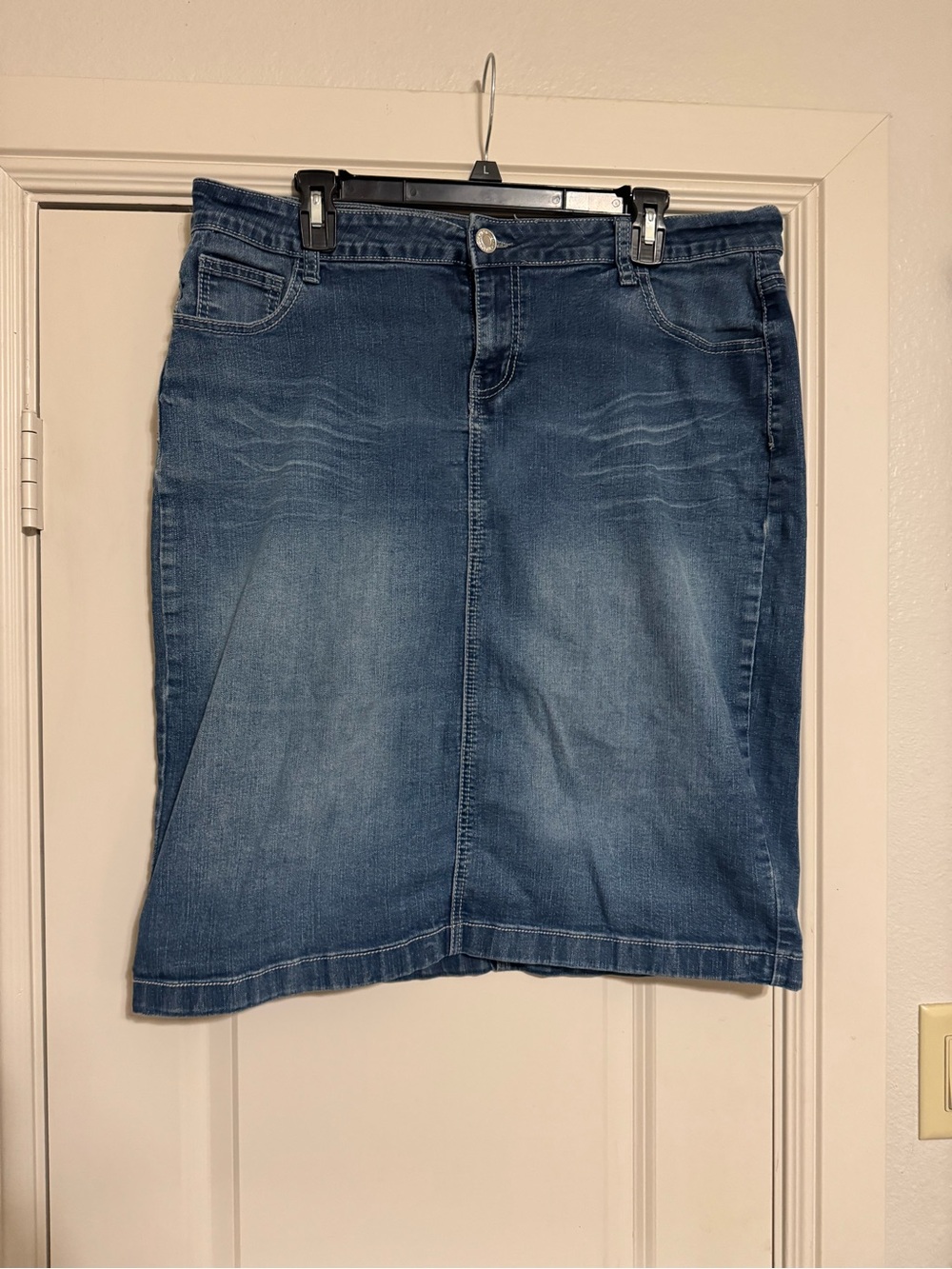 BeGirl Medium Blue Denim Midi Pencil Skirt